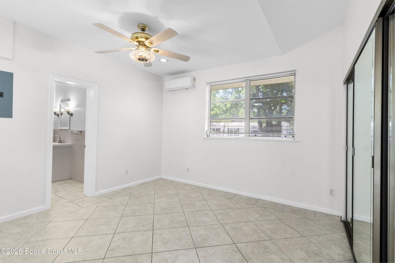 6235 4th Street, Vero Beach, FL 32968 Photo