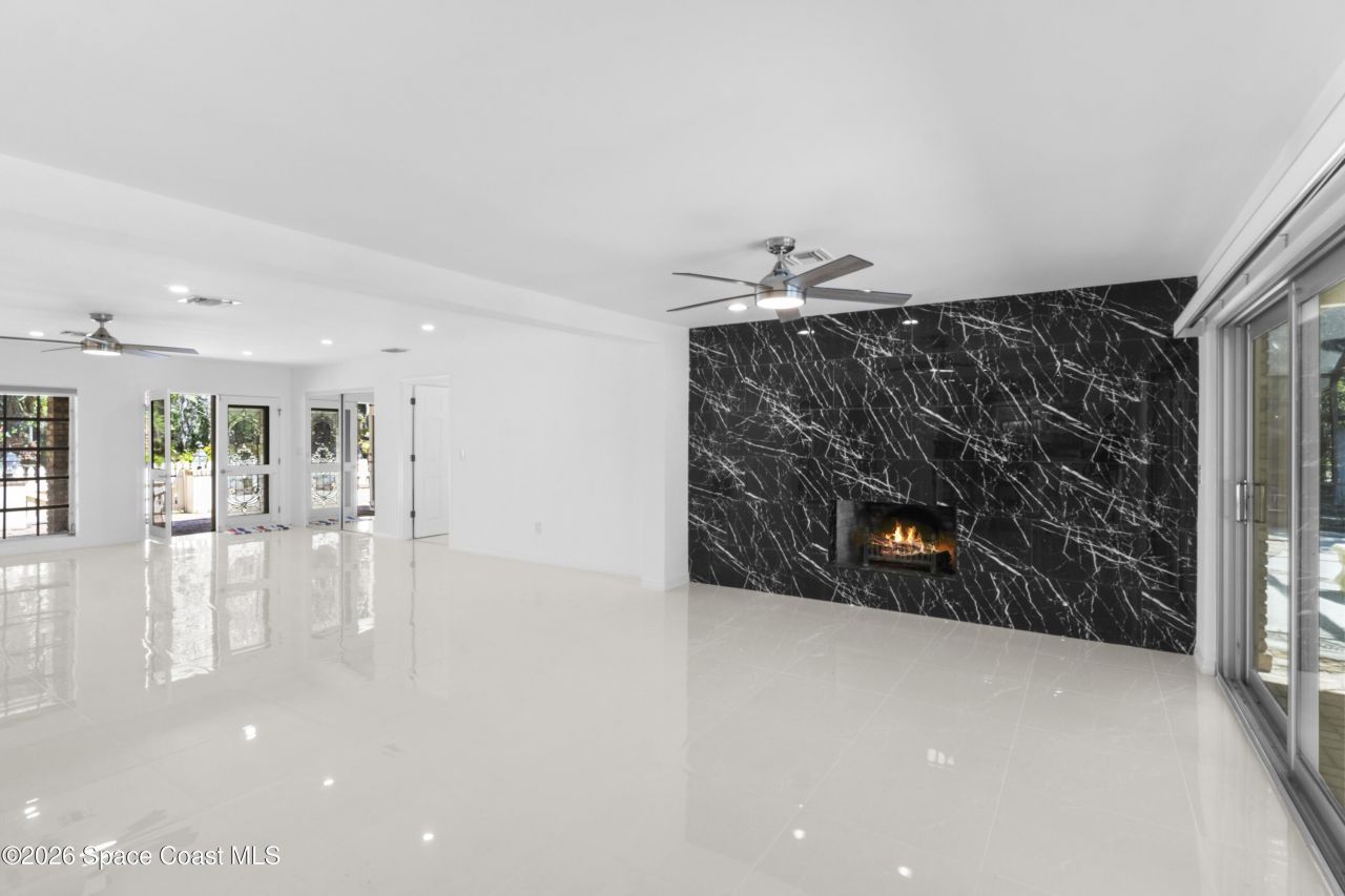 6235 4th Street, Vero Beach, FL 32968 Photo