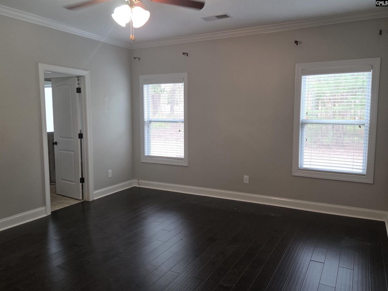 765 Club Cottage Drive  Photo 13