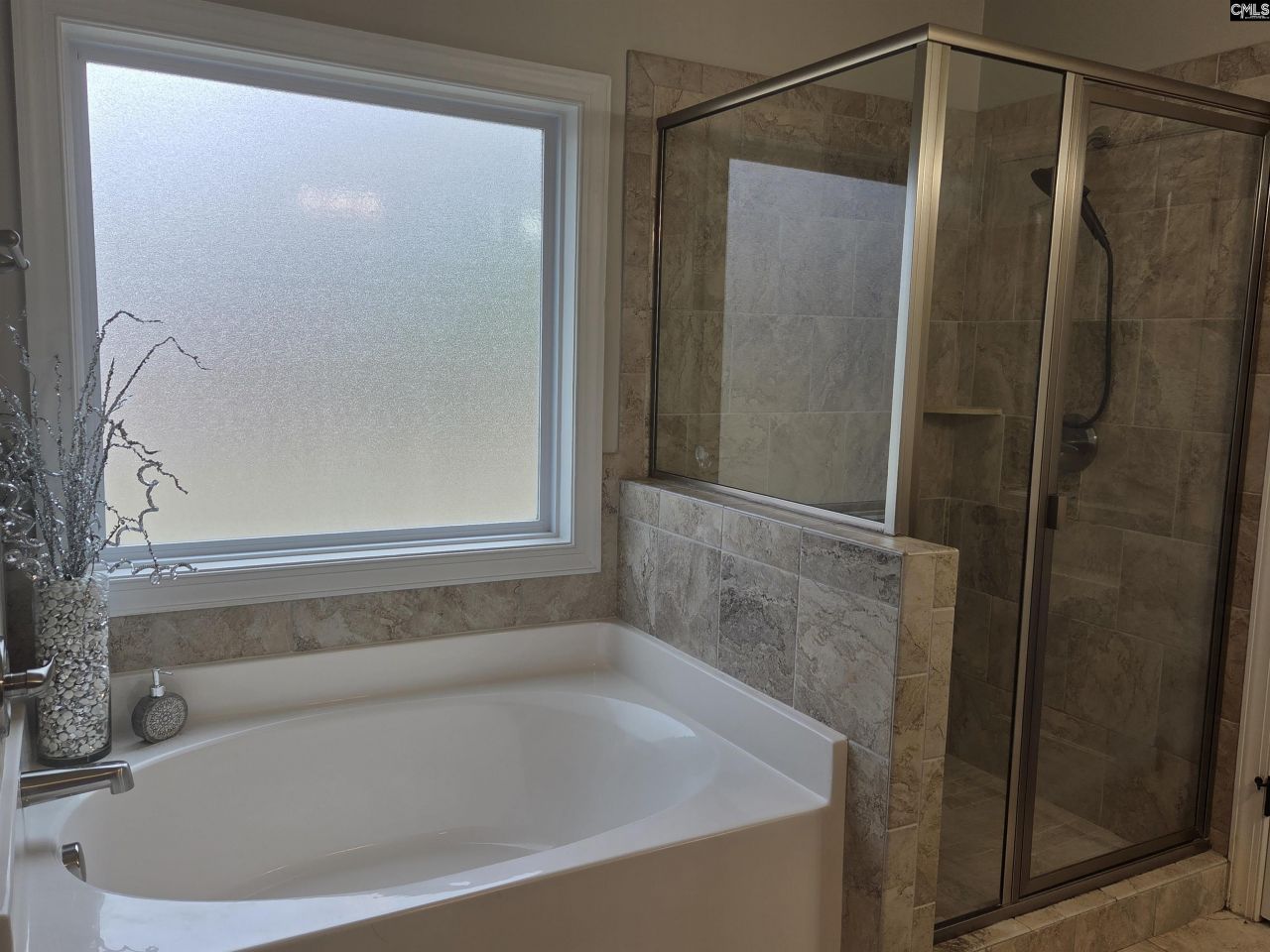 765 Club Cottage Drive  Photo 15