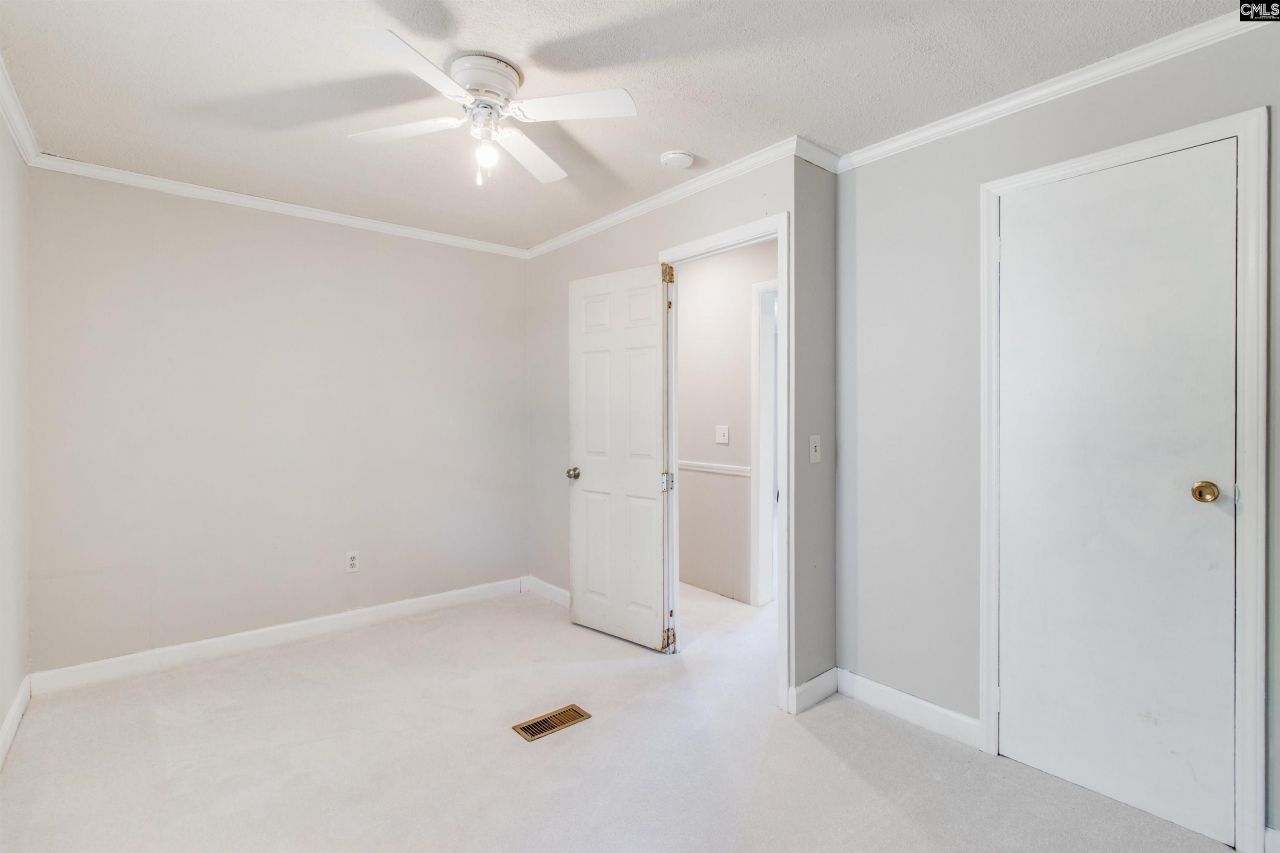 1130 Floyd Dr Photo 15