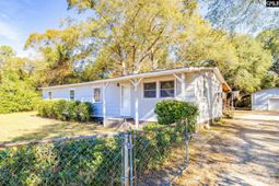 1130 Floyd Dr photo 4