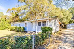 1130 Floyd Dr photo 4