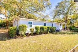 1130 Floyd Dr photo 4