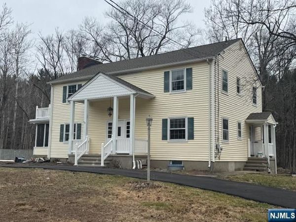 558 Westbrook Road, RINGWOOD, NJ 07456