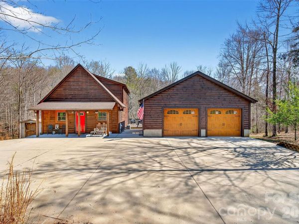 437 Cinnamon Ridge Road, Rutherfordton, NC 28139