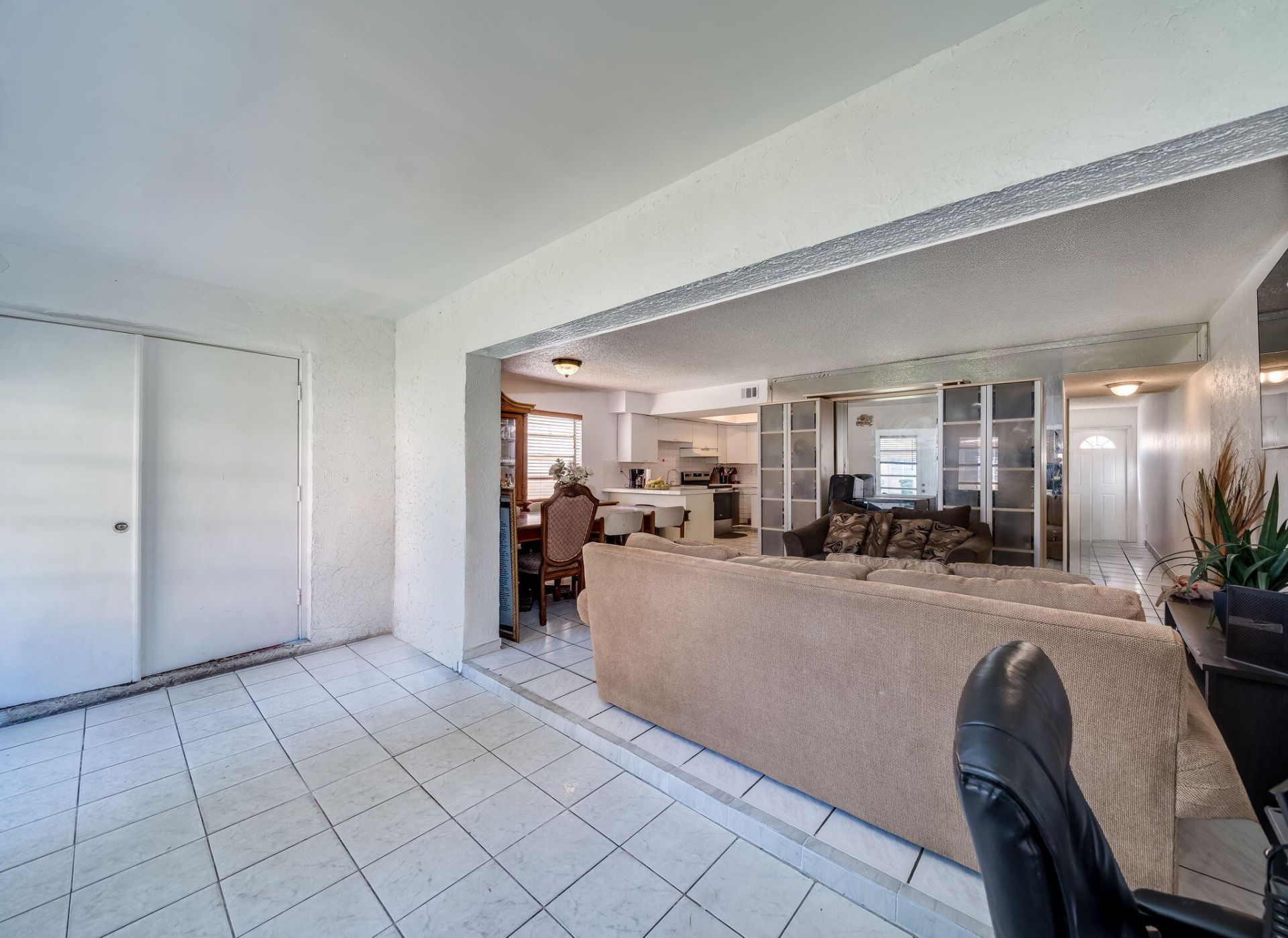 7 Ann Lee Lane, Tamarac, FL 33319 Photo