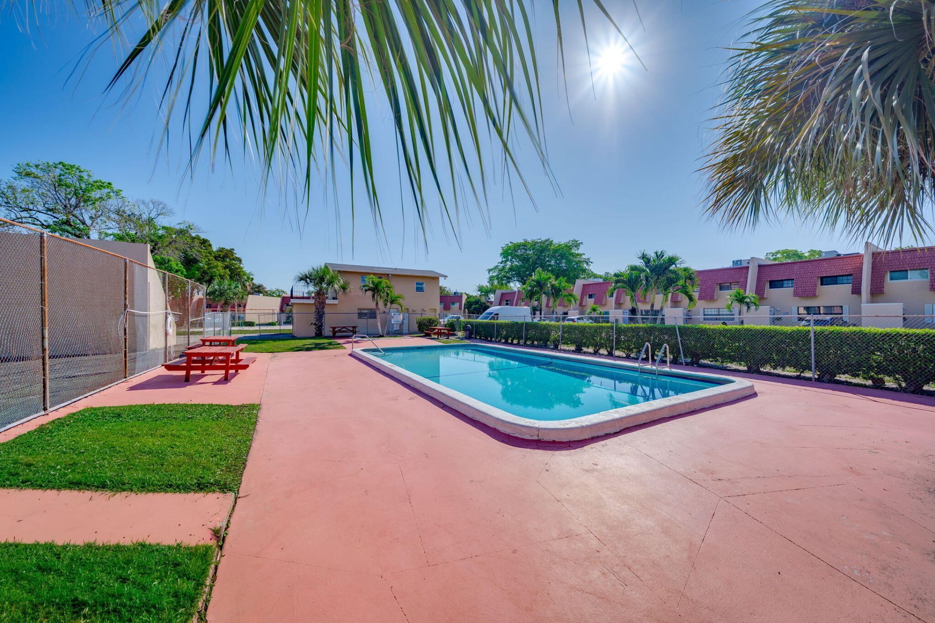 7 Ann Lee Lane, Tamarac, FL 33319 Photo