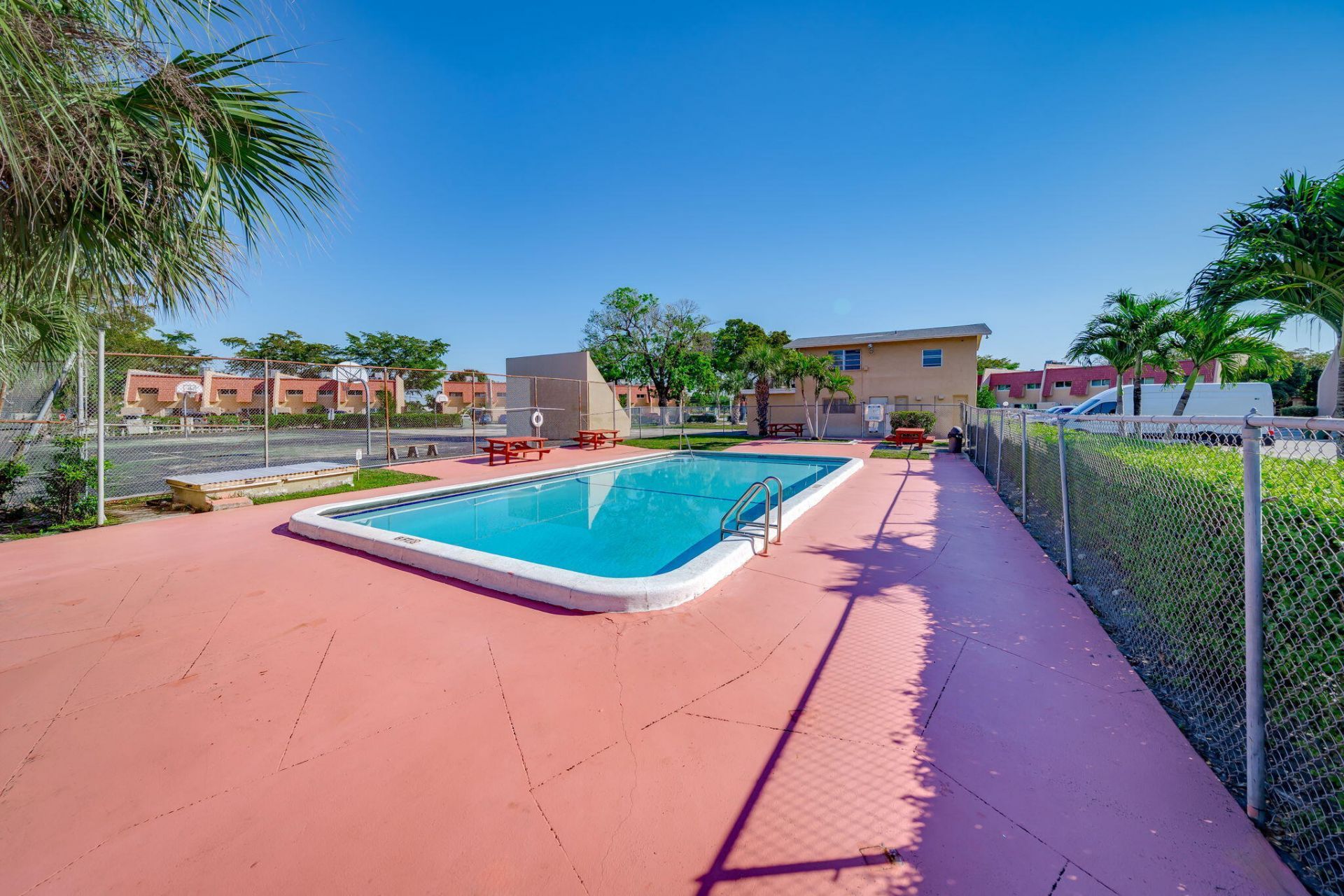 7 Ann Lee Lane, Tamarac, FL 33319 Photo