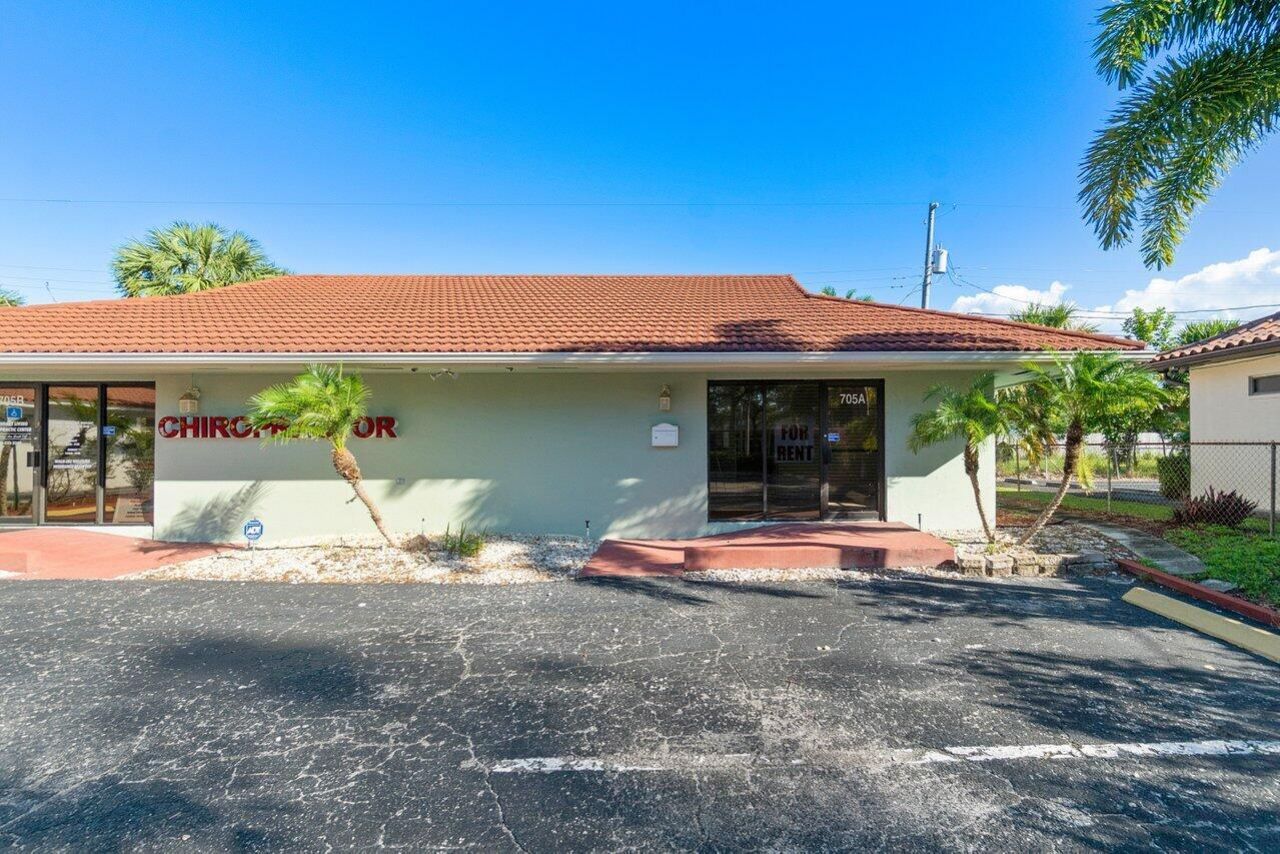 705 Park Avenue, Lake Park, FL 33403 Photo