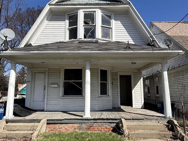 964 Western Avenue , Toledo, OH 43609