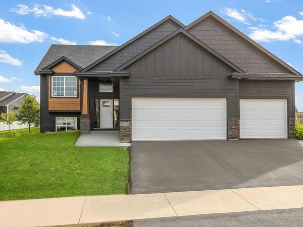 18560 Hexham Lane, Lakeville, MN 55044