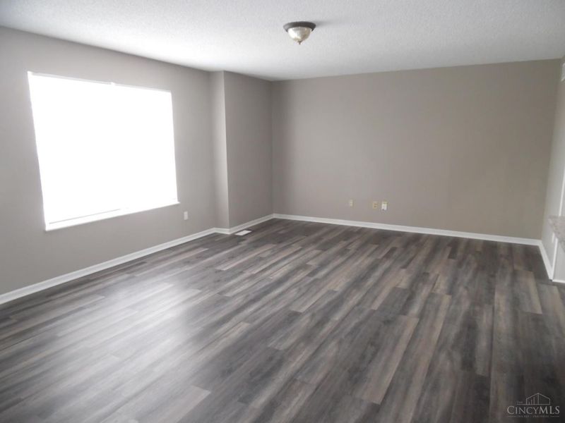 624 Meadow Brook Place, Trenton, OH 45067 Photo 3