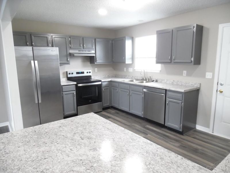 624 Meadow Brook Place, Trenton, OH 45067 Photo 5