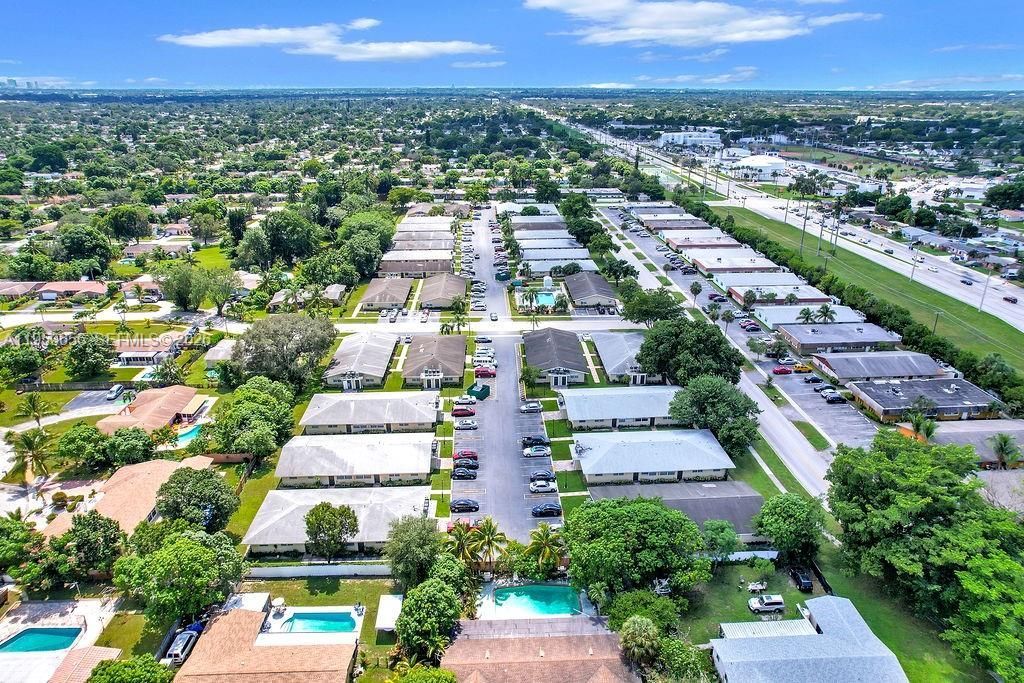 6900 SW 5th Kathy Ct , Margate, FL 33068 Photo