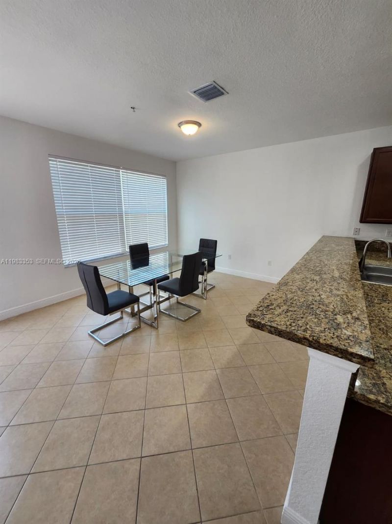 1322 SW 147th Ter , Pembroke Pines, FL 33027 Photo