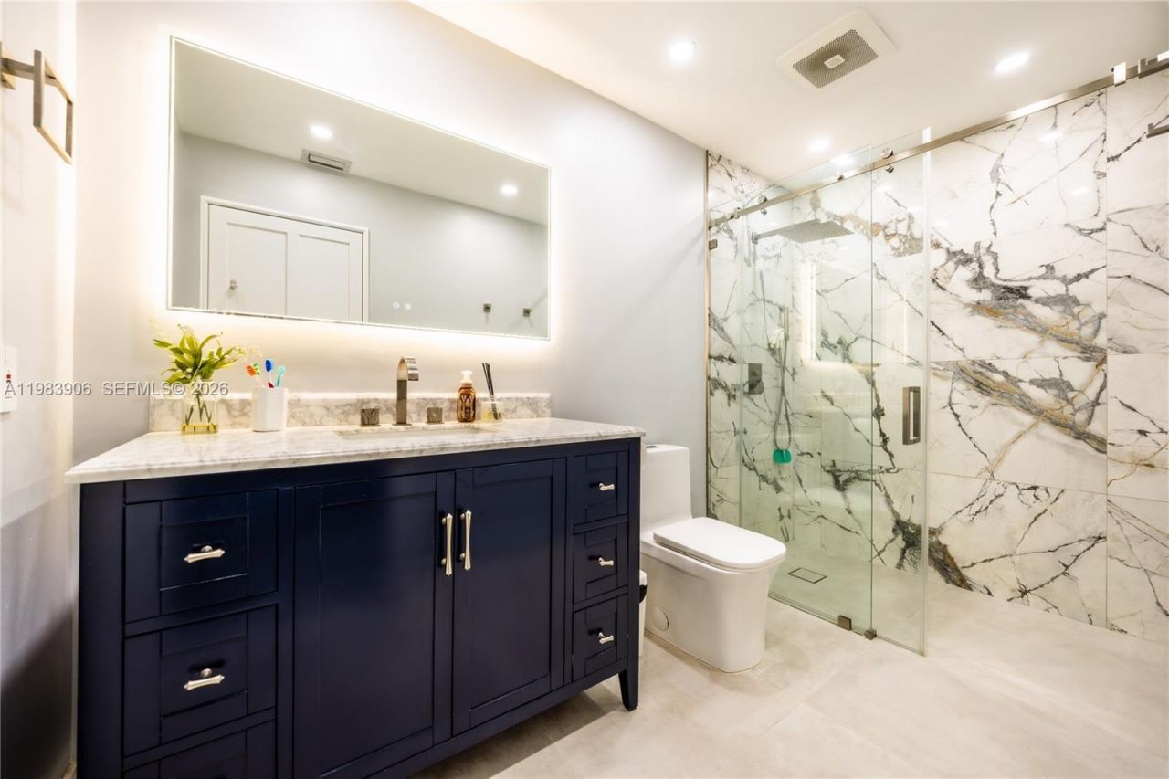 930 NW 197th Ave , Pembroke Pines, FL 33029 Photo