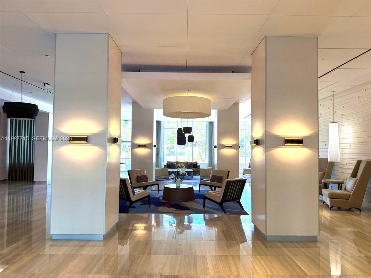 100 Bayview Dr, Unit 528, Sunny Isles Beach, FL 33160 Photo