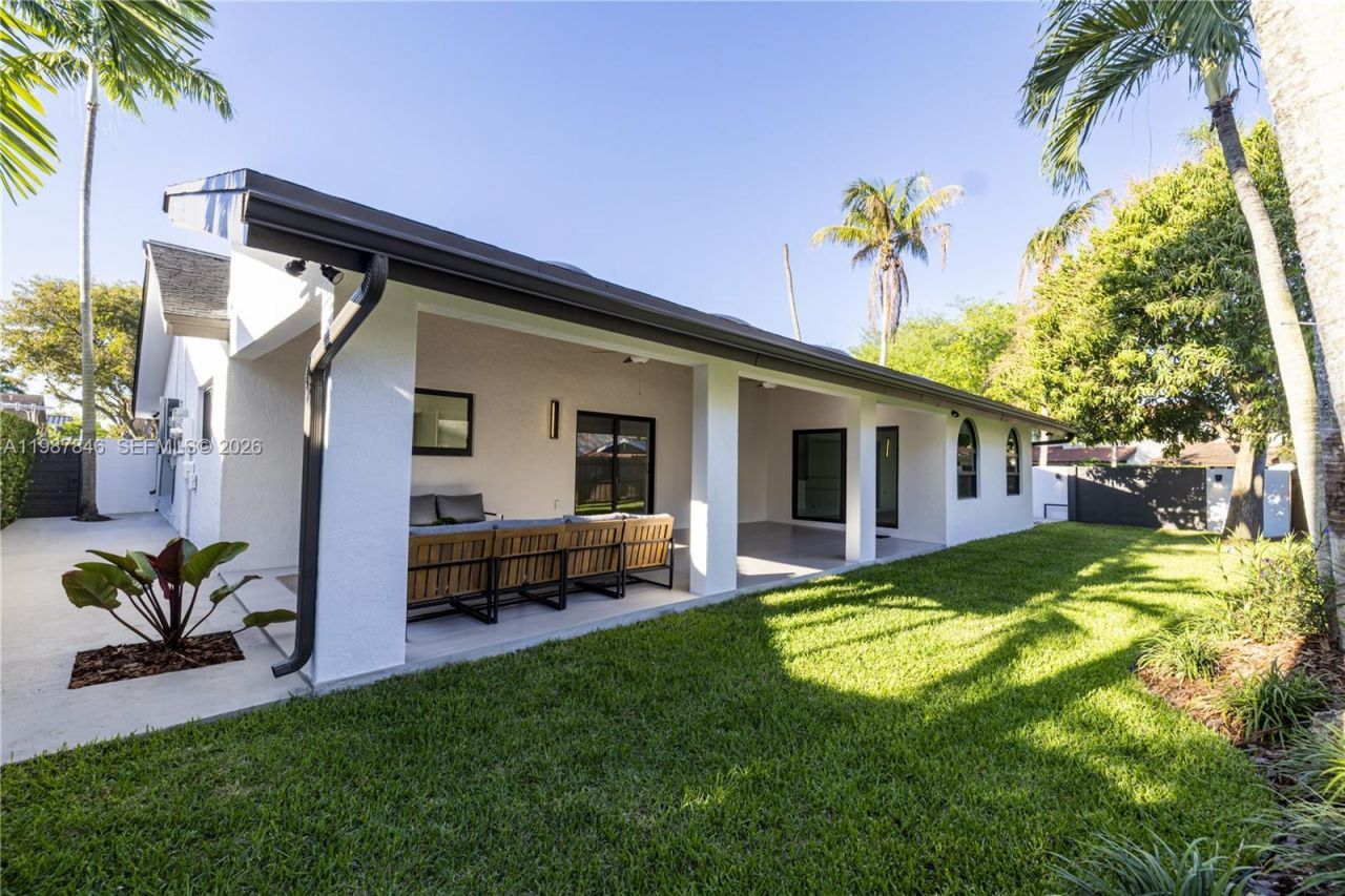 12271 SW 95th St , Miami, FL 33186 Photo