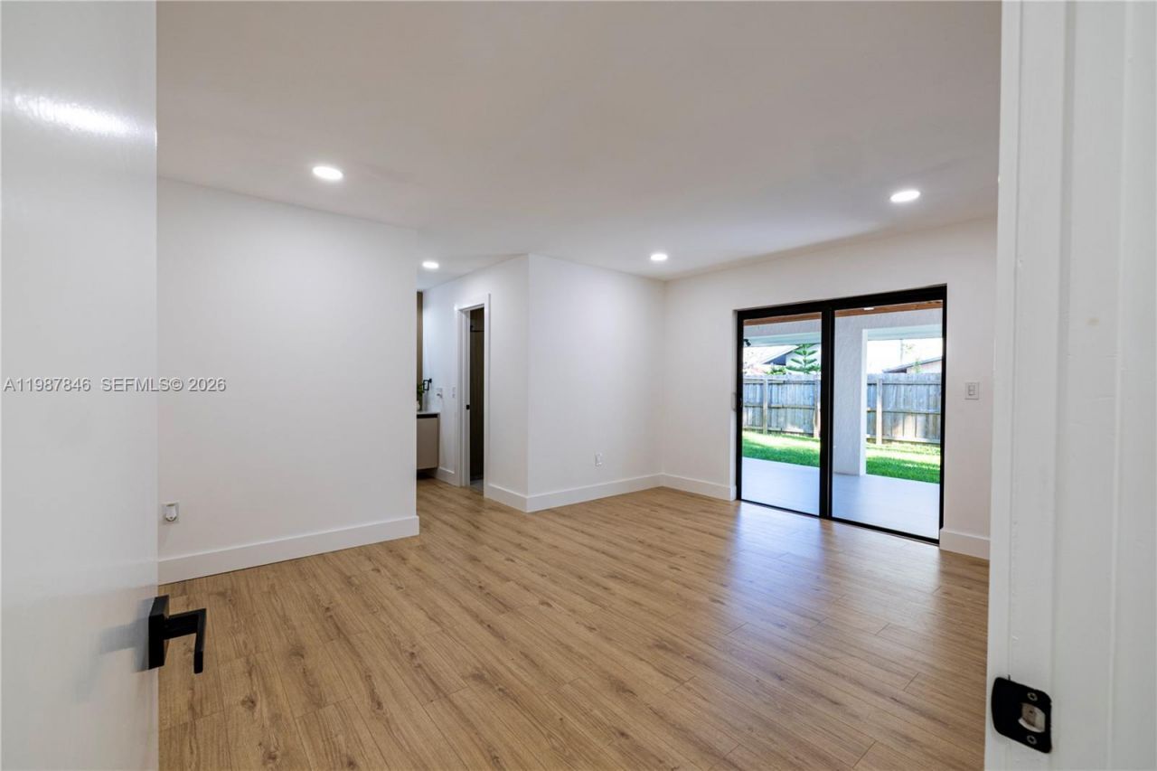 12271 SW 95th St , Miami, FL 33186 Photo