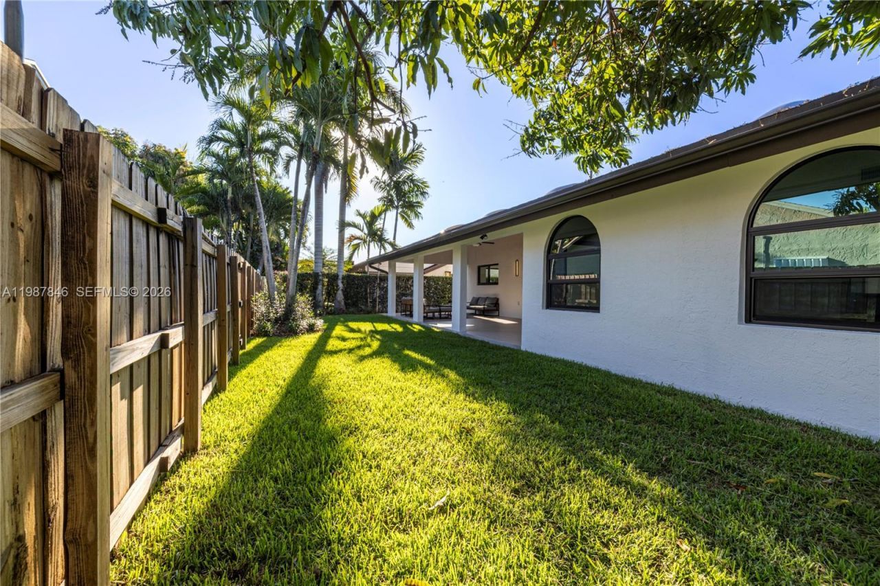 12271 SW 95th St , Miami, FL 33186 Photo