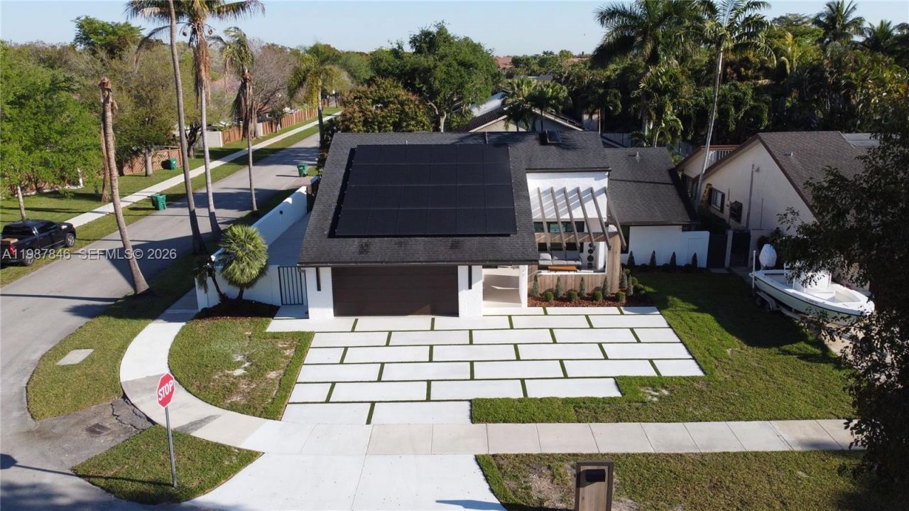 12271 SW 95th St , Miami, FL 33186 Photo