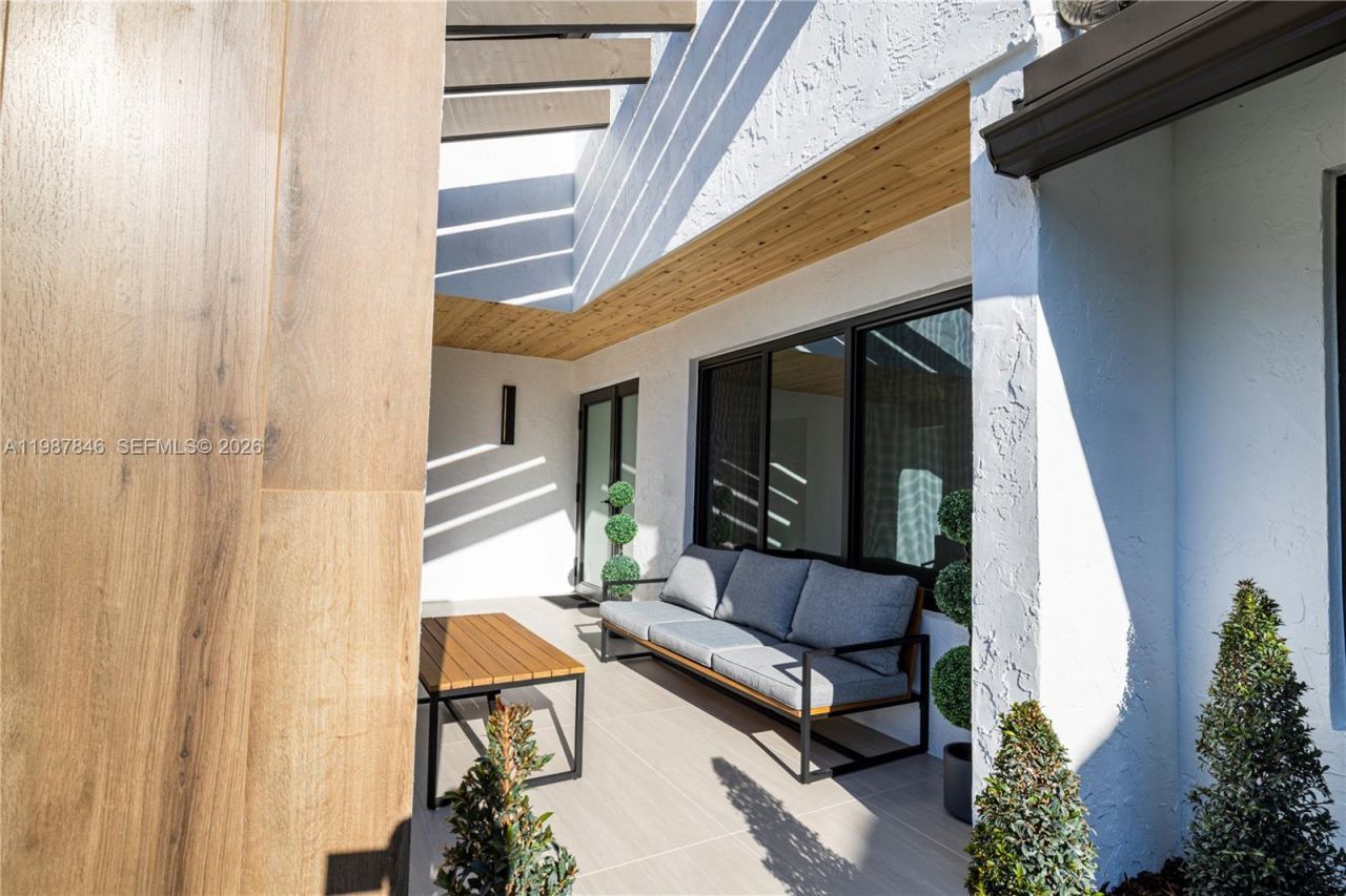 12271 SW 95th St , Miami, FL 33186 Photo