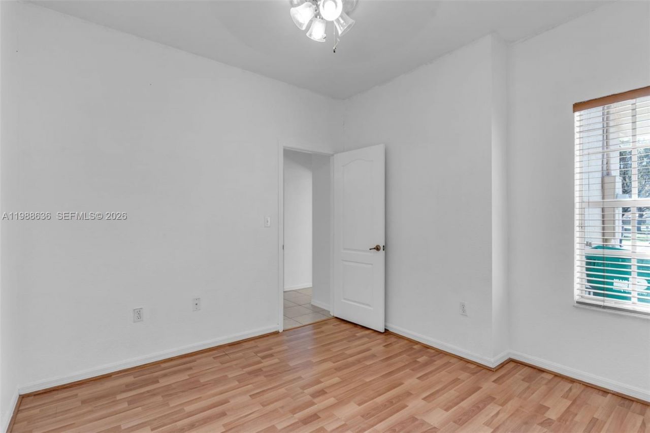 13713 SW 170th Ter , Miami, FL 33177 Photo