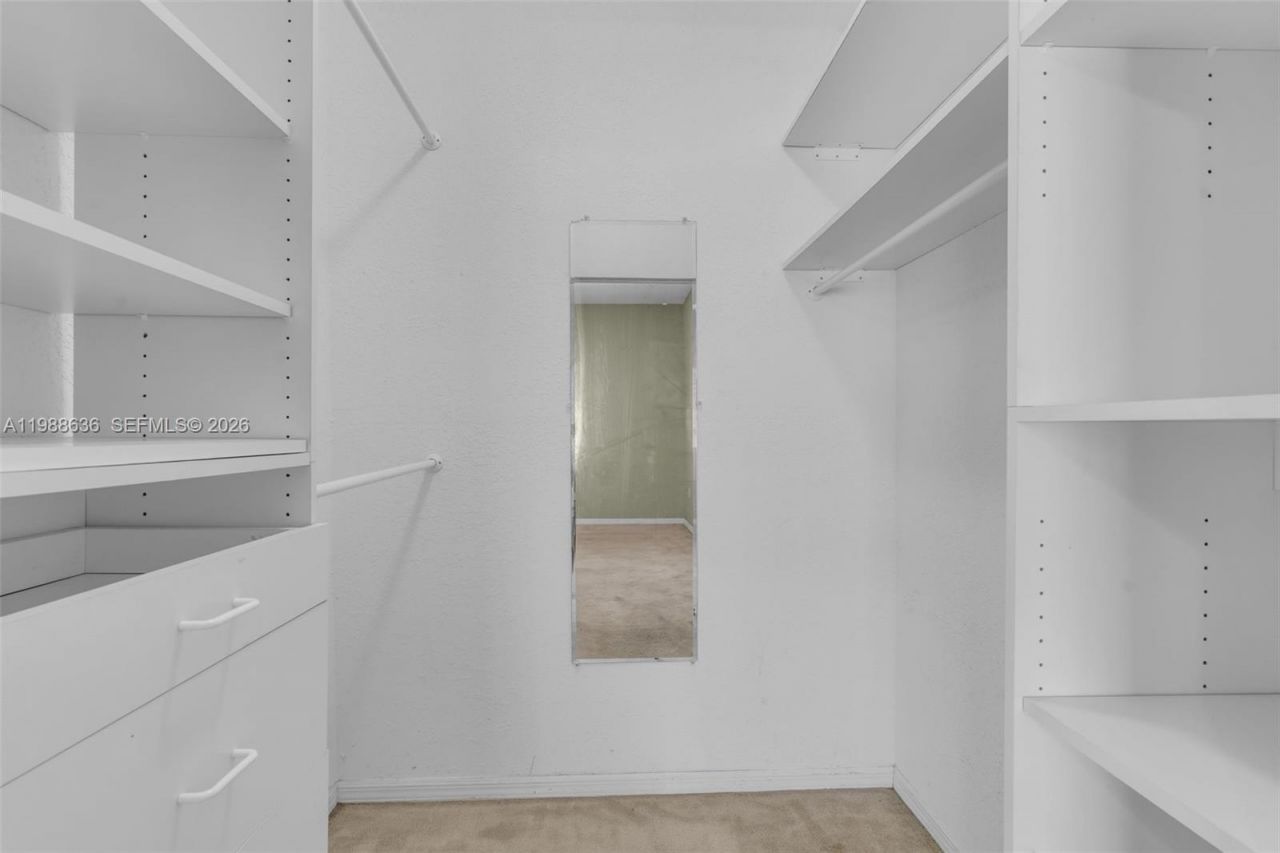 13713 SW 170th Ter , Miami, FL 33177 Photo