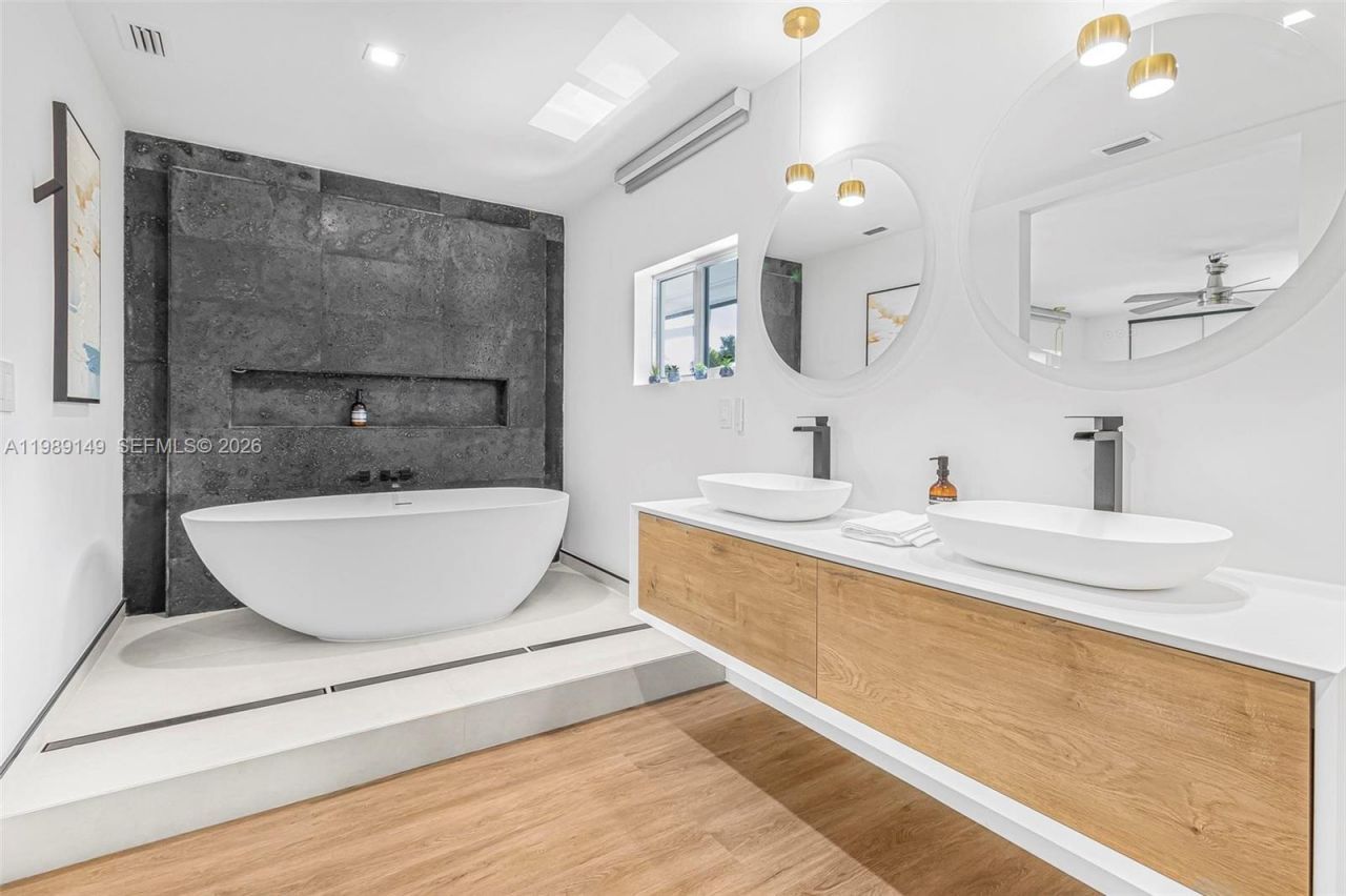 18490 SW 83rd Pl, Cutler Bay, FL 33157 Photo