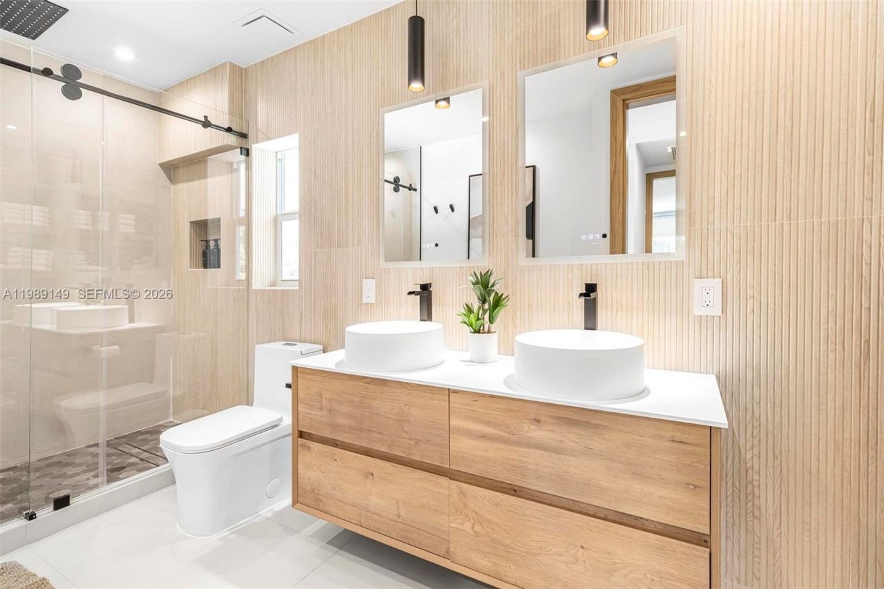 18490 SW 83rd Pl, Cutler Bay, FL 33157 Photo