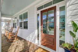 1056 Oak Bluff Avenue photo 4