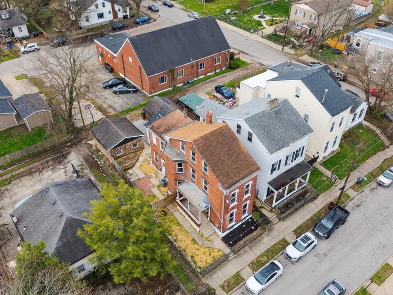 407 E 17th Street, Covington, KY 41014 Photo 4