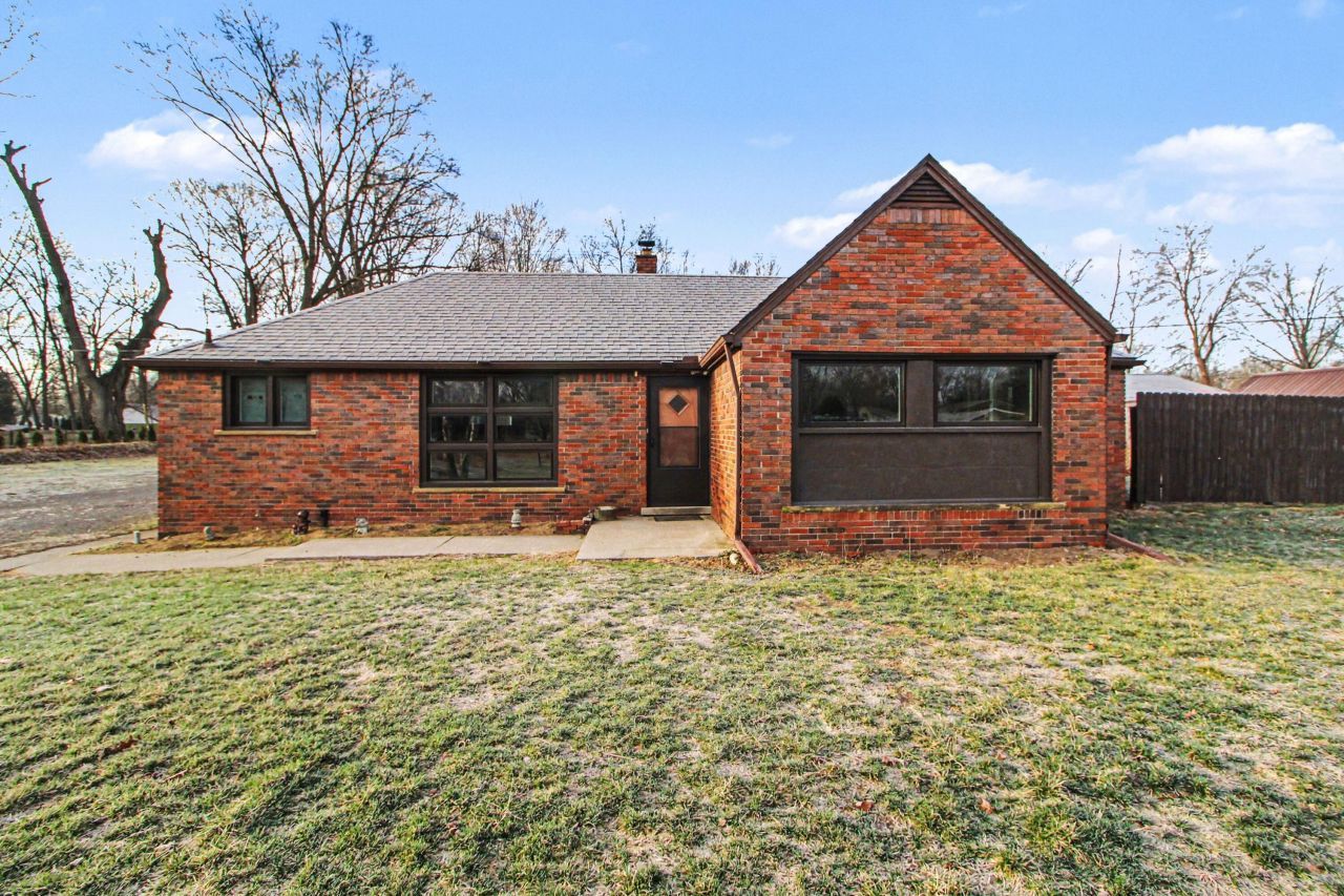 29025 King Road, Romulus, MI 48174 Main Photo