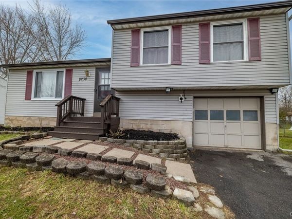 8238 Lucchesi Drive , Clay, NY 13041