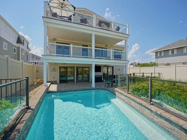 126 Ocean Boulevard, Seabrook, NH 03874