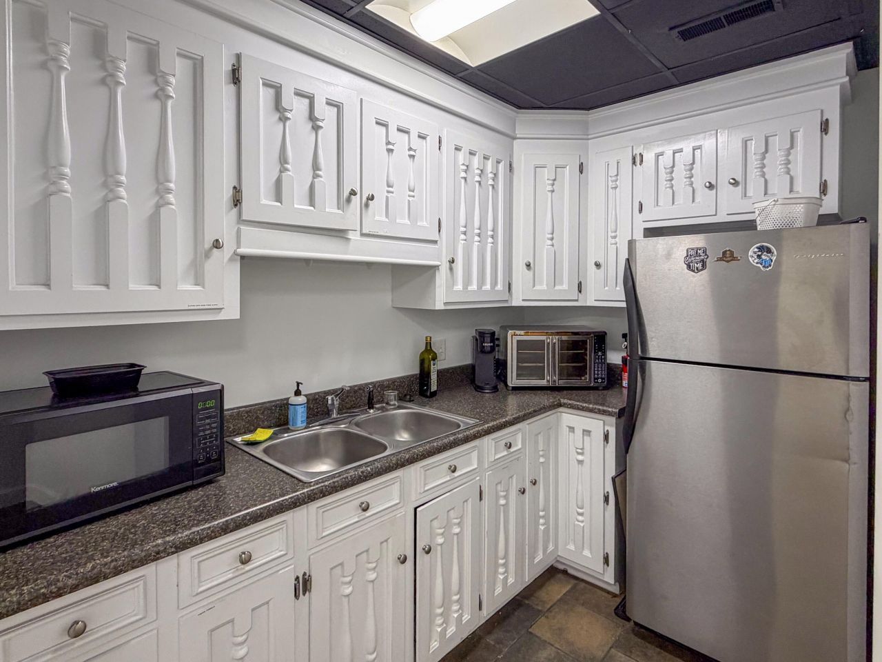 1662 Savannah Highway  Photo 11