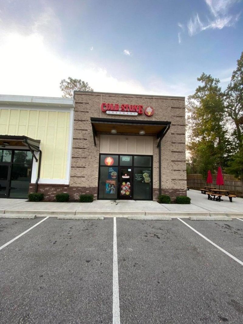 8459 Dorchester Road Photo 7