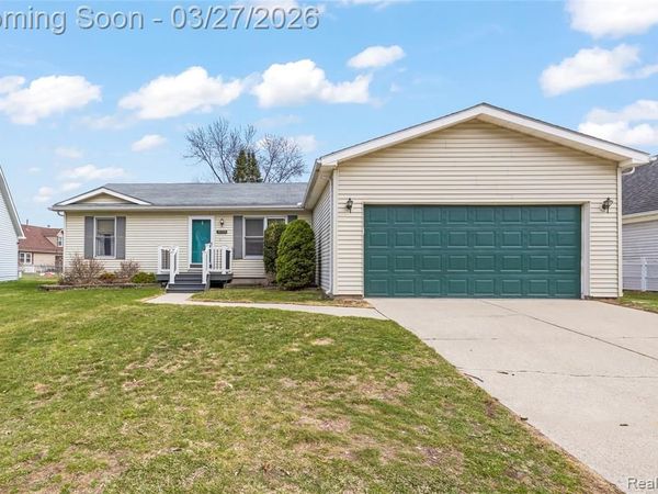 8118 Emerald Lane W, Westland, MI 48185