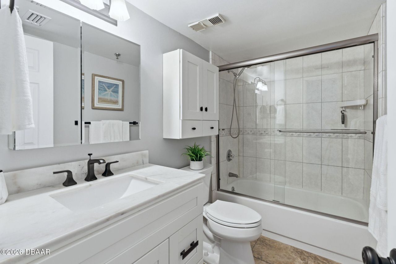 5303 S Atlantic Avenue, Unit 560, New Smyrna Beach, FL 32169 Photo