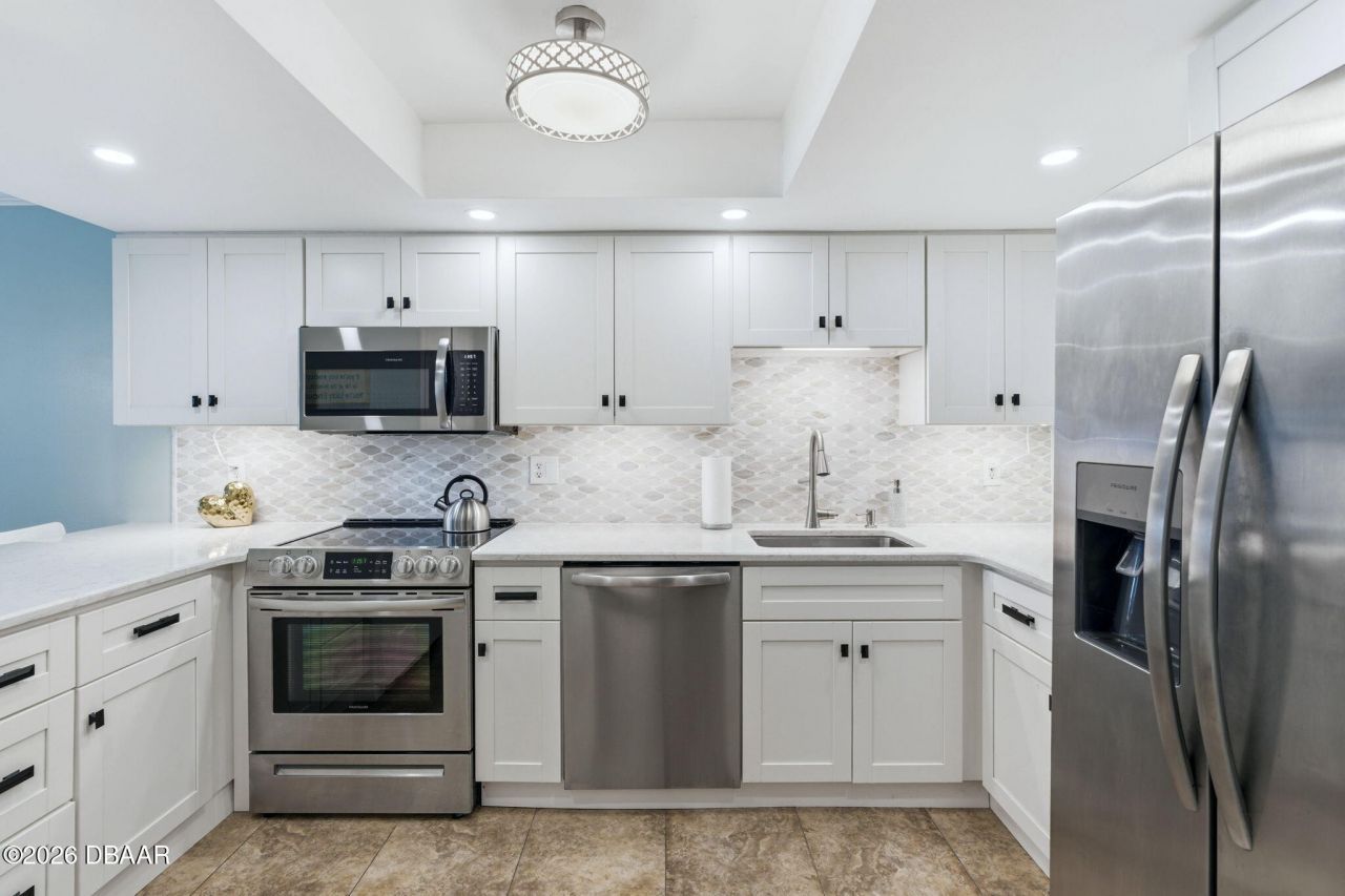 5303 S Atlantic Avenue, Unit 560, New Smyrna Beach, FL 32169 Photo