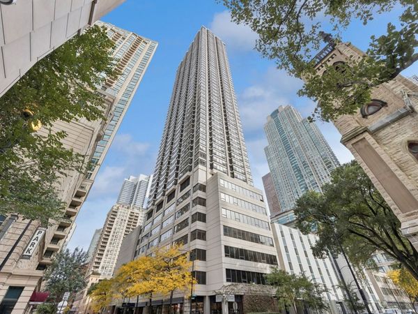 30 E Huron Street, Unit 1304, Chicago, IL 60611