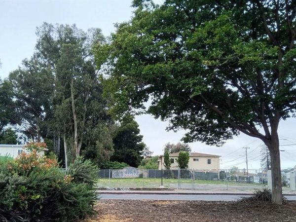 7701 Bancroft Avenue, Oakland, CA 94605