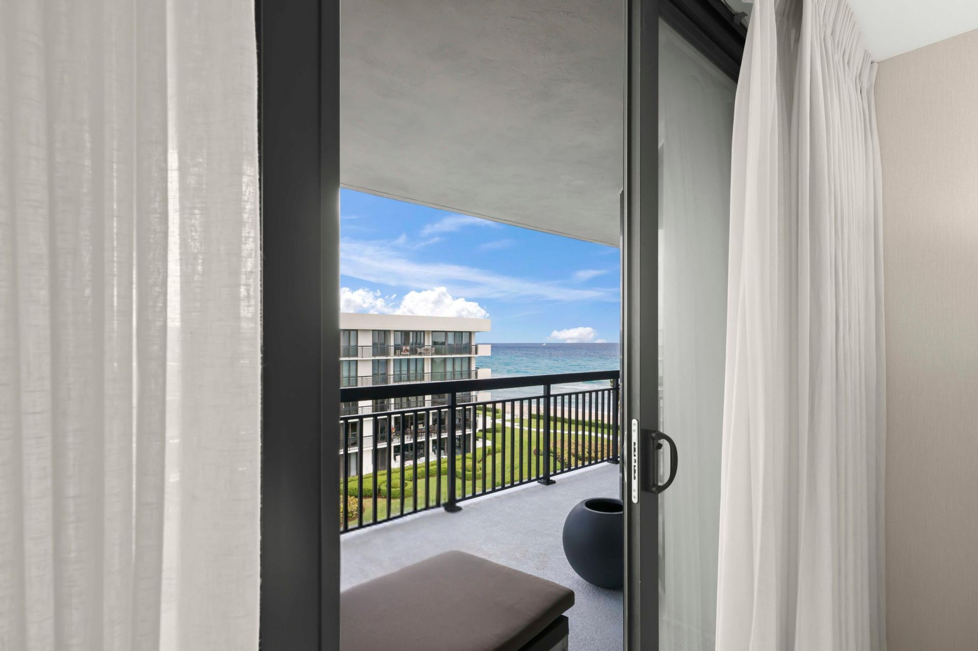 3140 S Ocean Boulevard, Unit 506s, Palm Beach, FL 33480 Photo