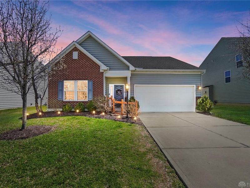 1215 Driftwood Drive, Fairborn, OH 45324 Photo 1