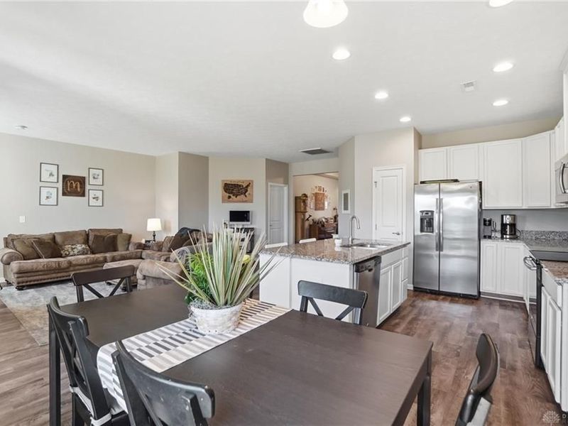 1215 Driftwood Drive, Fairborn, OH 45324 Photo 19