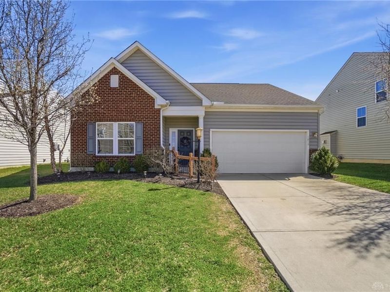 1215 Driftwood Drive, Fairborn, OH 45324 Photo 2