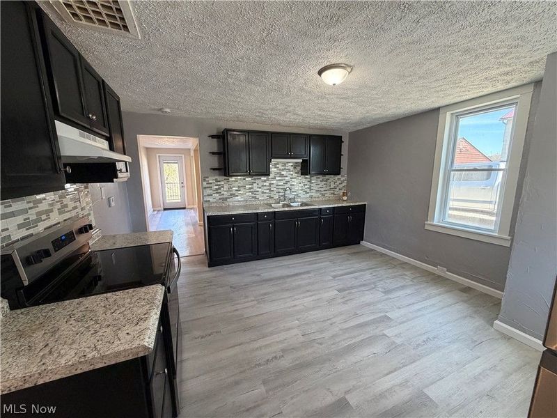 14849 Penford Street NW, North Lawrence, OH 44666 Photo 6