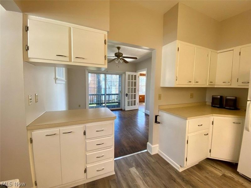 623 Doris Avenue , Akron, OH 44303 Photo 6