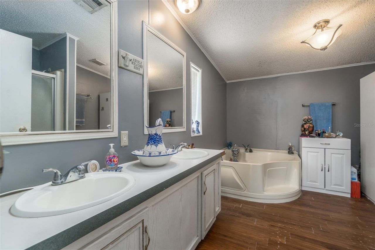 14926 Douglas Street, Dade City, FL 33525 Photo